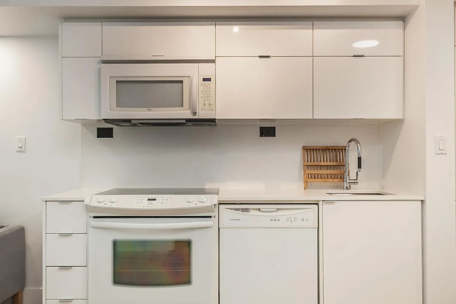 Cozy 2Br Close To Cn Tower & Harbourfront Toronto Canada