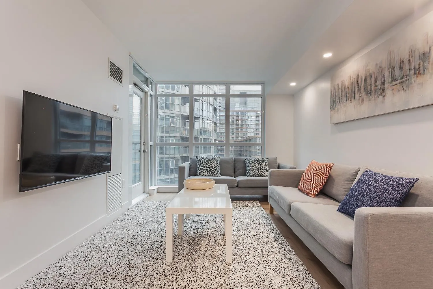 Cozy 2Br Close To Cn Tower & Harbourfront Toronto Canada